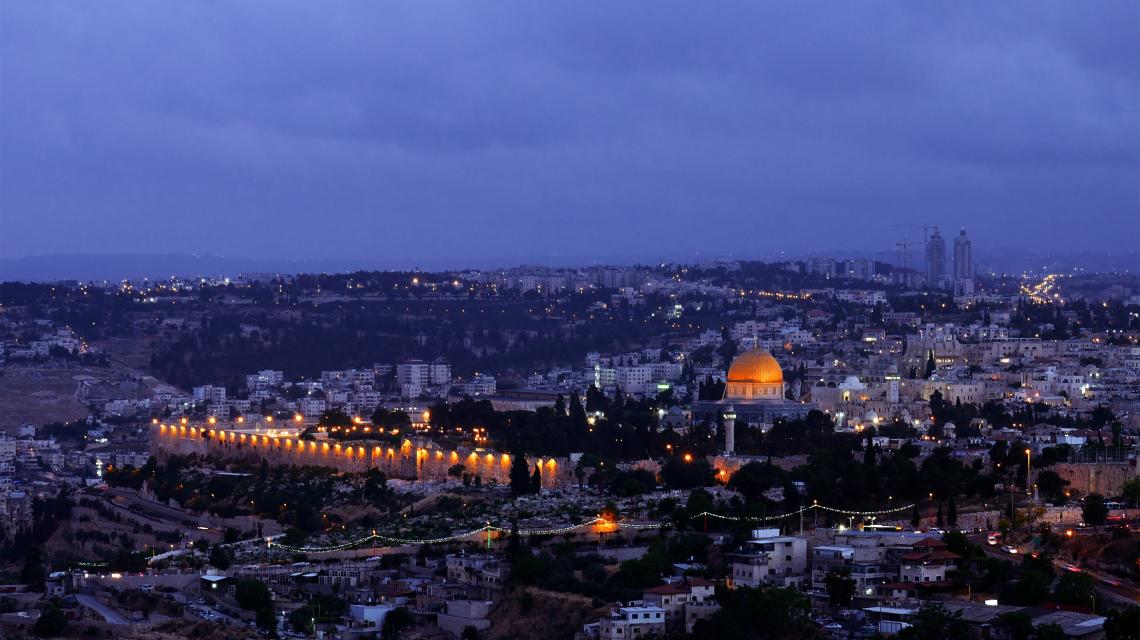 night-falls-over-jerusalem-city-2021-10-27-18-08-36-utc.jpg