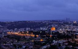 night-falls-over-jerusalem-city-2021-10-27-18-08-36-utc.jpg