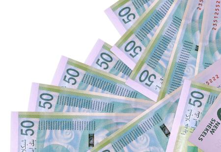 50-israeli-new-shekels-bills-lies-in-different-ord-2021-08-30-04-32-59-utc.jpg