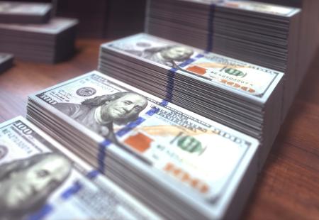 dollar-bills-growing-bar-chart-2021-08-26-18-26-29-utc.jpg