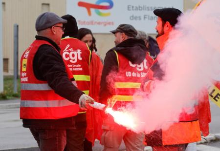 w1280-p4x3-2022-10-13T122206Z_977892561_RC2C0X9P1OKA_RTRMADP_3_FRANCE-STRIKE-REFINERIES.jpg