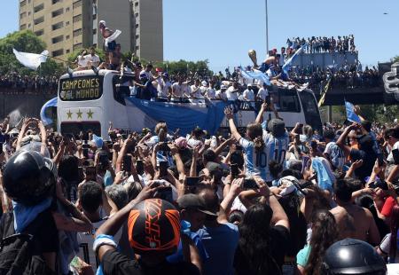 2022-12-21T220547Z_1_LYNXMPEIBK0T4_RTROPTP_4_ARGENTINA-OEC-IM5.jpeg