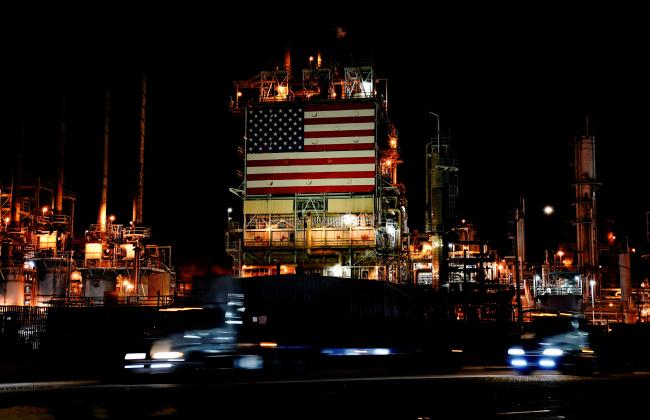 2022-05-06T045915Z_418957786_RC2S0T9X6M35_RTRMADP_3_USA-OIL-PRODUCTS-PRICES.JPG