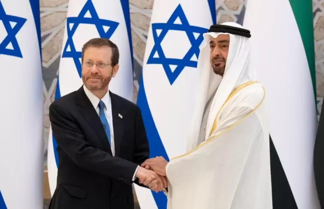 2022-01-30T214550Z_1318346480_MT1EYEIM243573_RTRMADP_3_FIRST-VISIT-TO-UAE-BY-AN-ISRAEL-PRESIDENT.webp